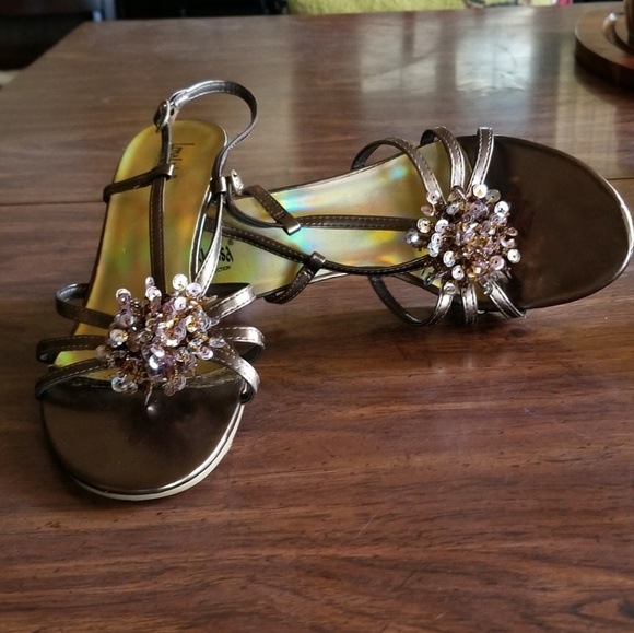 Lena Luisa Slingback Heels sz 7.5 - Picture 2 of 7